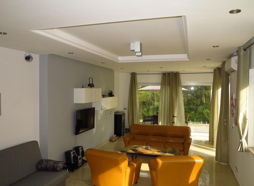 Apartments Rotiroti Zadar Habitación foto